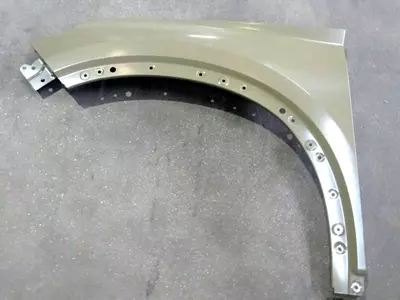 BYD SONG PLUS запчасти крыло