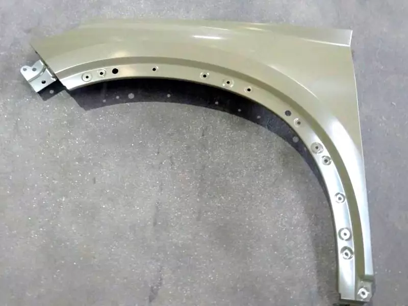 BYD SONG PLUS zapchast krilo