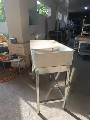 Стол для отходов из нержавейки - 1 800 000 сум / шт