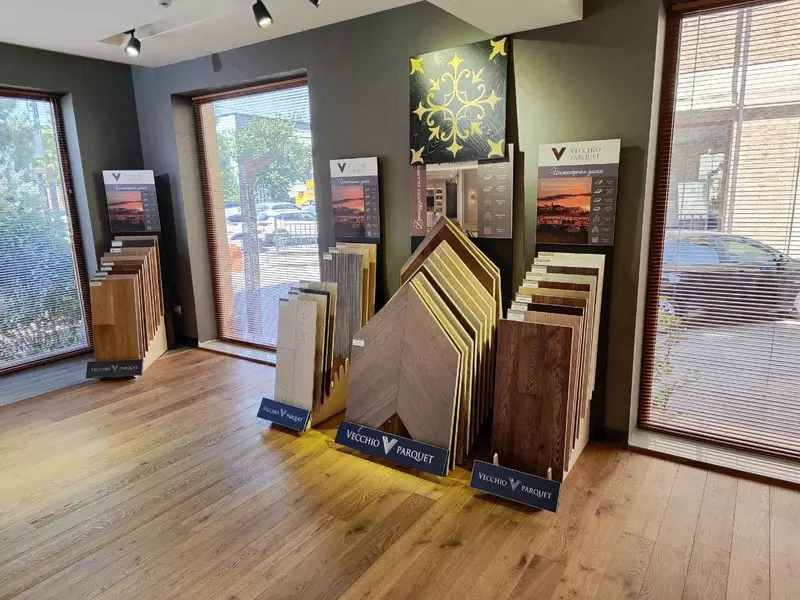 Паркет инженерный французская елочка Krugers - 1 125 000 сум