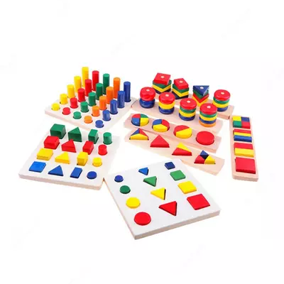 Монтессори (Сортер - набор геометрических фигур)