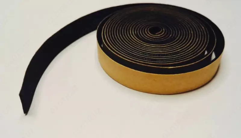 Neopren prokladkasi – o‘z-o‘zidan yopishuvchi zichlagich (5 x 20 mm)
