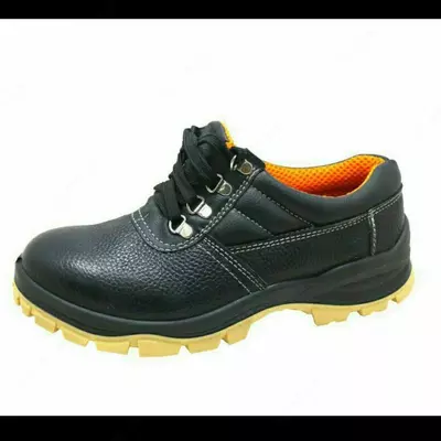 krossovkalar - 160 000 so'm / dona