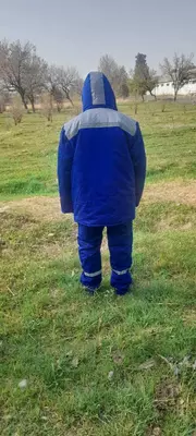 Qishki ishchi kostyumi