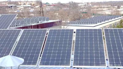 Quyosh panelari ustanovka ulash akumlatr bilan invertor quyosh batareya - Turan Exim