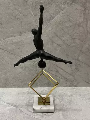 437 000 сум / шт. Бизнес декор Атлет