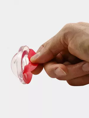 33 000 so'm / dona Devorlarni eshik tutqichining ta'siridan himoya qiluvchi eshik to'xtatuvchisi