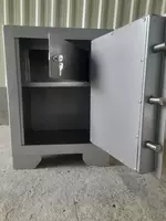 Сейф - 1 300 000 сум