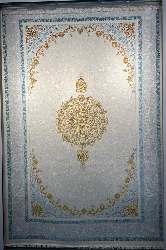 Эксклюзивный ковер. Модель № 4 (Иран)