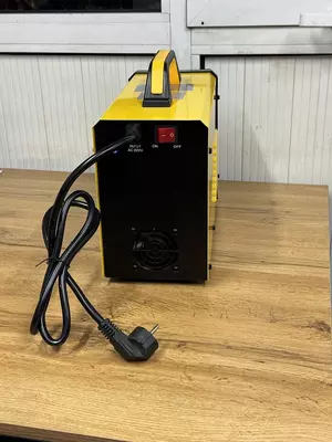 Инверторный сварочный аппарат Ubay UB-MMA400