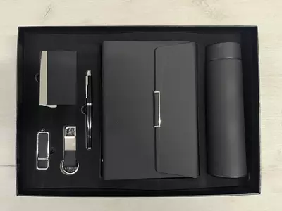 Бизнес наборы для сотрудников/партнеров и инвесторов - 69 000 сум / шт.