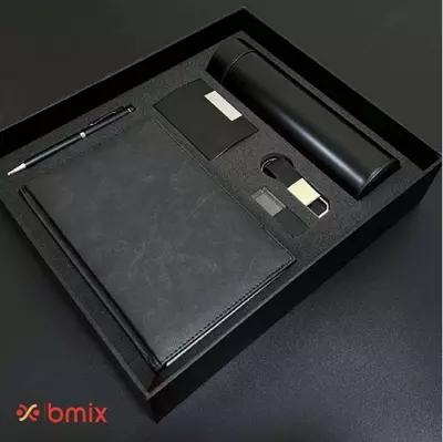 Бизнес наборы для сотрудников с логотипом компании