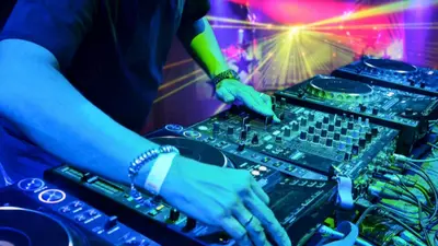 Tadbir, Do'kon va Butiklar ochilish marosimi uchun Dj hizmati Tadbir, Do