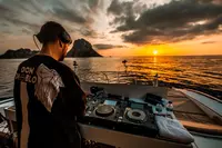 Ди-джей на дачу: Музыка для идеального отдыха - от 1 196 323 сум