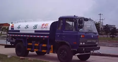 Поливальная машина (автоцистерна водовоз) "CHENGLIWEI" CLW 5108GSS3 (Китай) Только в розницу