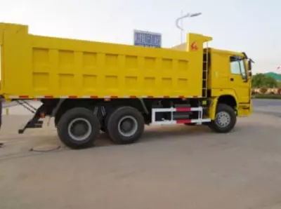 Карьерный самосвал (с газом) "HOWO" 30 тн