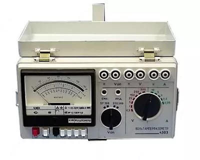 ВАФ-4303 — вольтамперфазометр