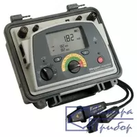 DLRO10HDX — цифровой микроомметр (с подключенными двойными измерительными щупами)