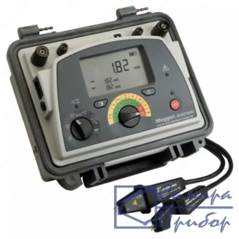 DLRO10HDX — цифровой микроомметр (с подключенными двойными измерительными щупами)