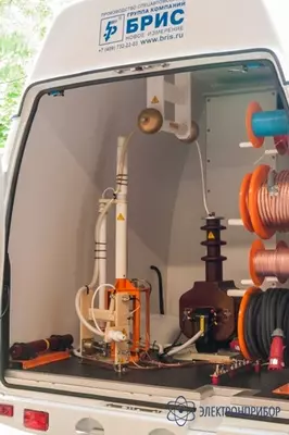 AIST 100M/250mA - quruq transformator bilan dielektriklarni sinash uchun qurilma