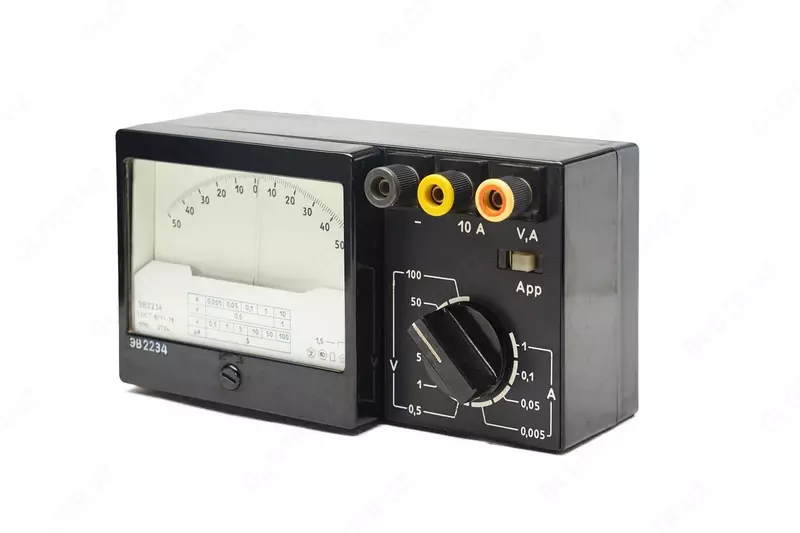 EV2234-1 - kop diapazonli voltammetr