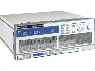 КМ300 — компаратор -калибратор универсальный