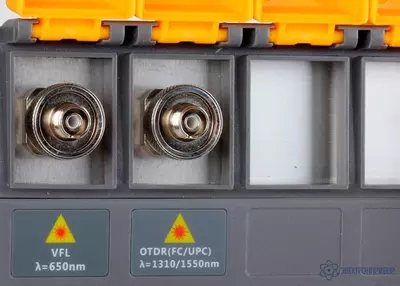 FHO5000-T43F-LS-PM-TS-FM - optik reflektor 1310/1550/1625 (filtr) nm  43/41/41 dB  VFL  PM  LS  TS  FM