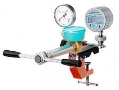 PGM - kichik olchamli gidropnevmatik press