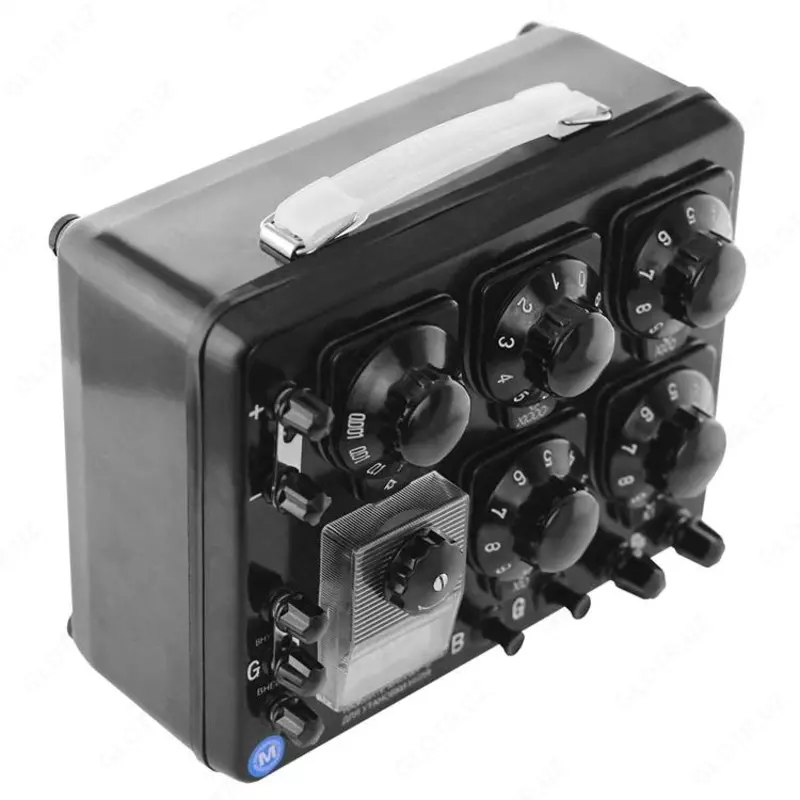 МЕГЕОН 05500 — измерительный мост постоянного тока