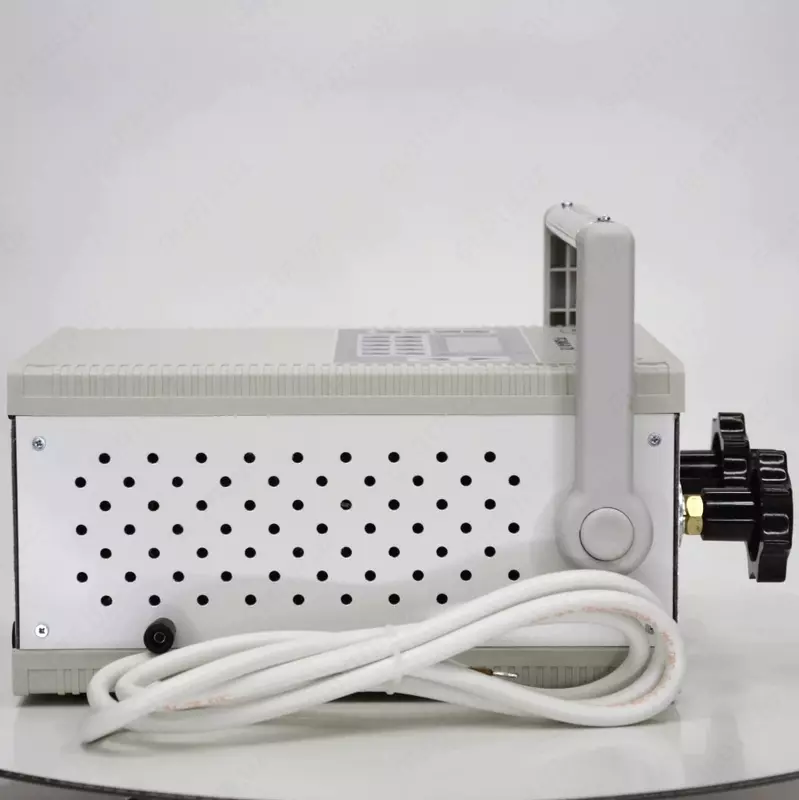   RT-2048-01 - ochirgichlarni sinash uchun toplam (1 kA gacha)