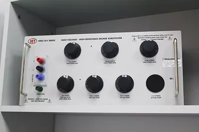   AKIP-7506 - elektr qarshiligining kop qiymatli olchovi