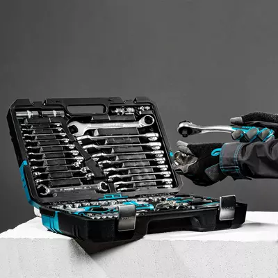 78 предметов (Gross)