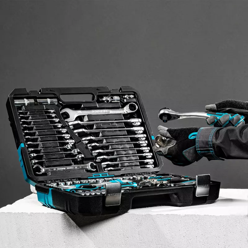 78 предметов (Gross)