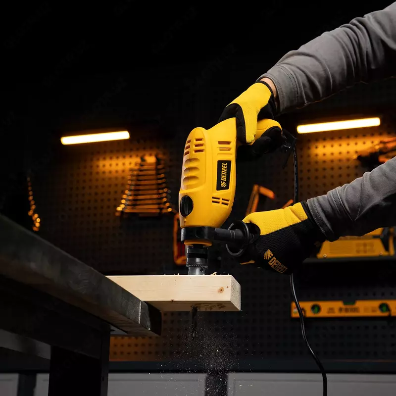  ООО QUATTRO PRO - Дрель ударная ID-1050-2  1050 Вт  0-3000/0-1100 об/мин  0-48000/0-17600 уд/мин  2 скорости Denzel