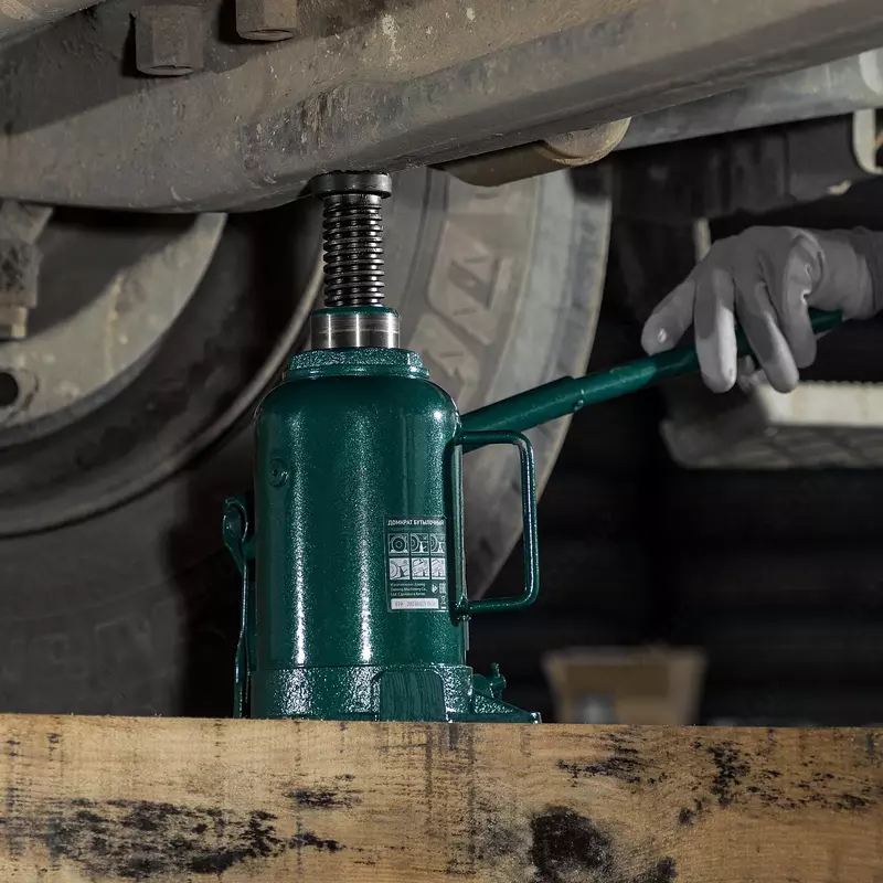  Домкрат гидравлический бутылочный  20 т  215-405 мм Сибртех - ООО QUATTRO PRO