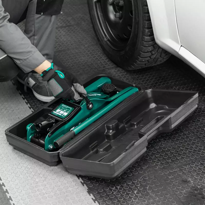  Домкрат гидравлический подкатной  2 т  85-330 мм  низкий подхват  в пласт. кейсе Сибртех Avtomobil ko'targichlari