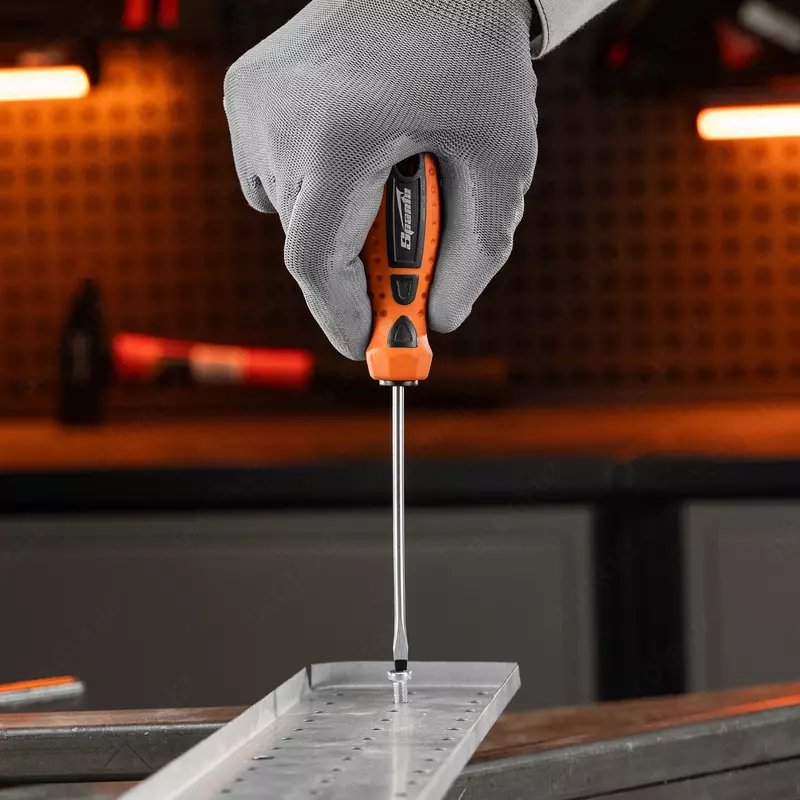  Отвертка Point  SL5 х 100 мм  CrV  двухкомпонентная рукоятка Sparta - Отвертки