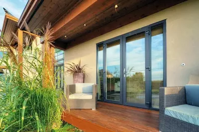 PVX Windows 76mm tizimi: TROCAL 76 ikki muhr Aluclip Pro. - 1 500 000 so'm / donadan