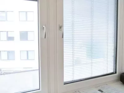 PVX oynasi 76 mm tizim: Kömmerling 76 addon er-xotin muhr. Ulgurji va chakana