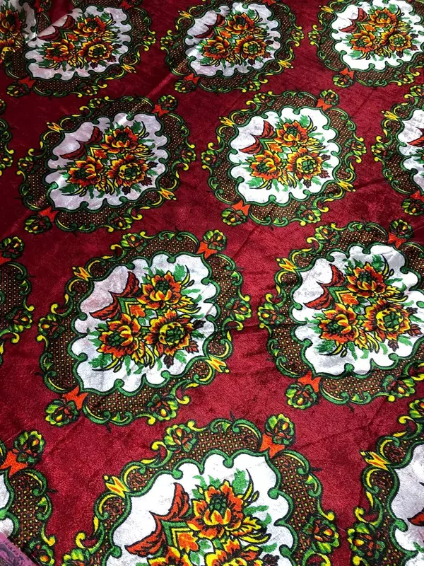 Tkan plyush baxmal Samarqandda