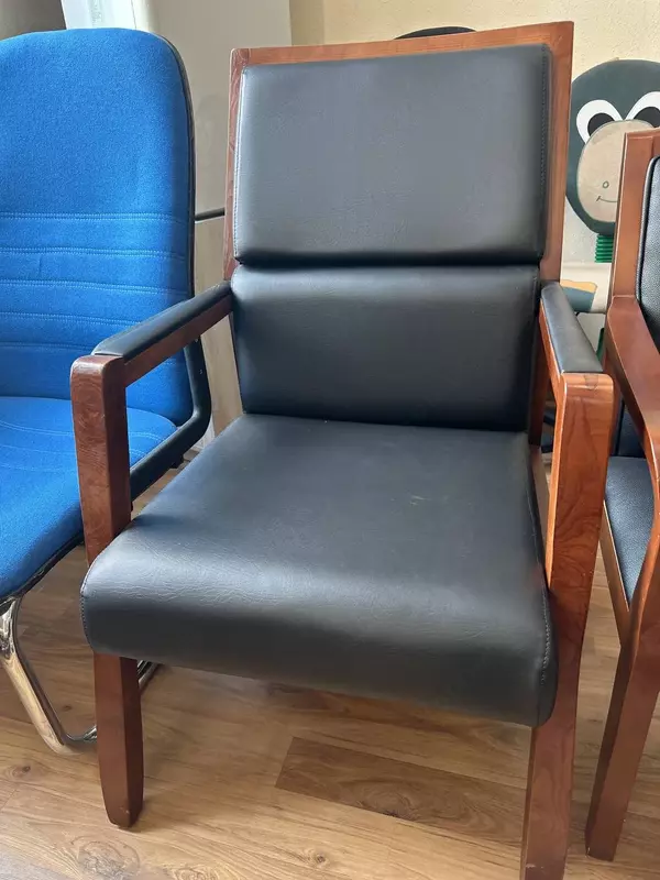 Стул для офиса №8