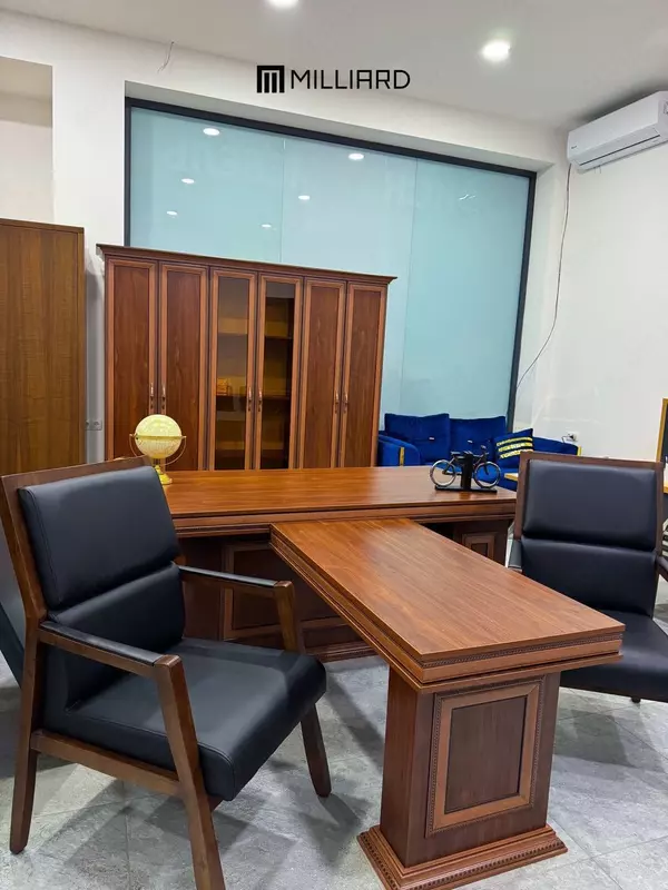 “Milliard” ofis xonasi (stol, tumba, shkaf, kreslolar)