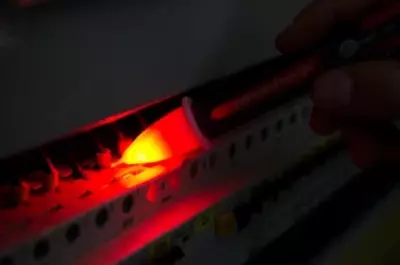 VT-2 kontaktsiz kuchlanish indikatori - 400 000 so'm / dona