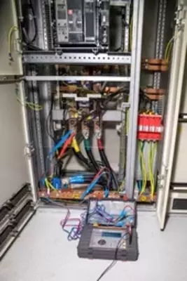 MZC-310S Yuqori quvvatli elektr inshootlari uchun elektr xavfsizligi parametrlari o'lchagichi Chakana savdo