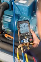 testo 557s - Умный цифровой манометрический коллектор с 4-х ходовым блоком клапанов и с Bluetooth - 10 сум