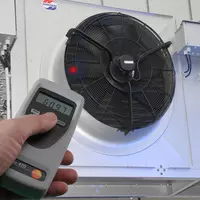 10 сум testo 470 - Тахометр
