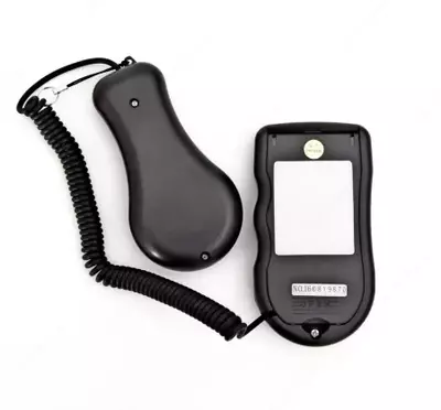 DT-1301 Люксметр