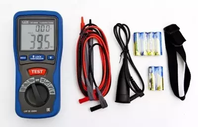 DT-5500 Цифровой мегаомметр