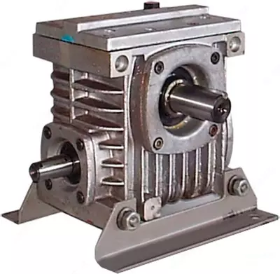 Редуктор червячный 2Ч-40