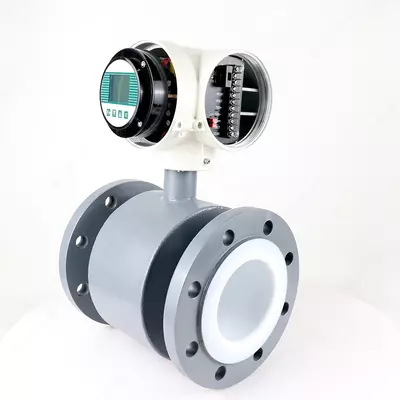 Интеллектуальный электромагнитный расходомер проводящей жидкости с цифровым дисплеем